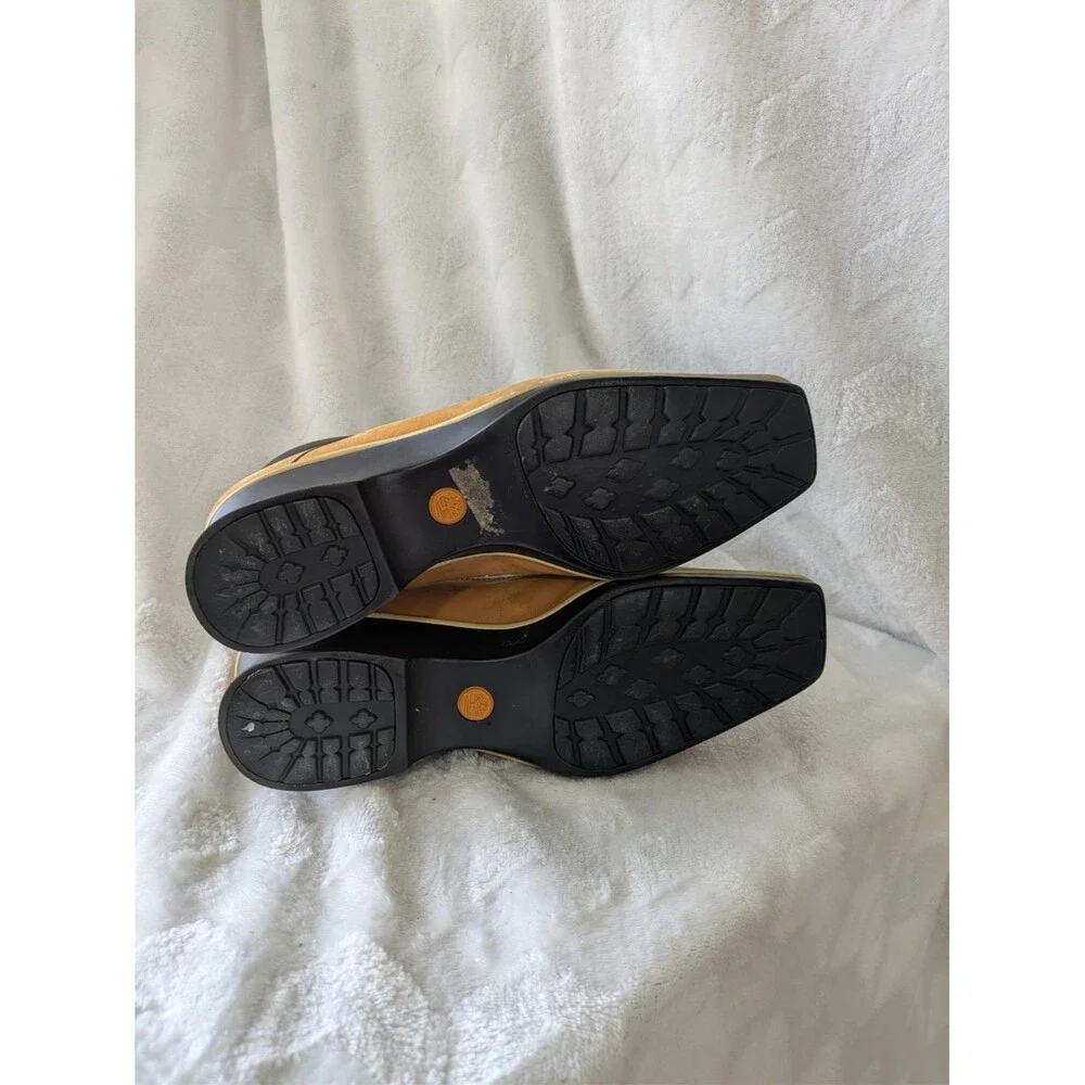 Women's Timberland Wedge Chukka  Boots - Size 7.5
